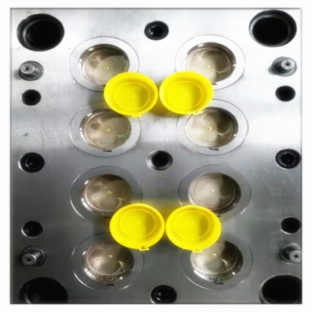 Plastic Cap Mold for Oil Bottles
