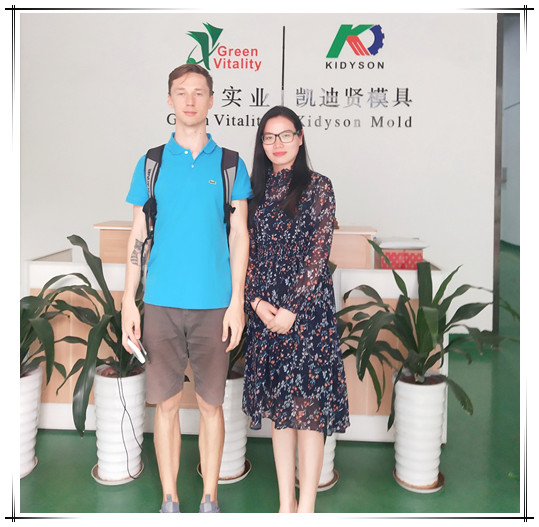 customer from Russia visit GV mold