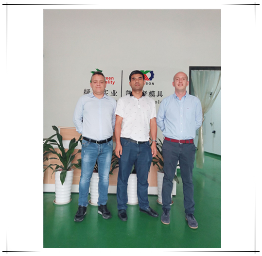 Welcome Italy Customer visit us.