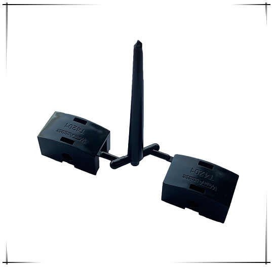 Auto parts mould T1